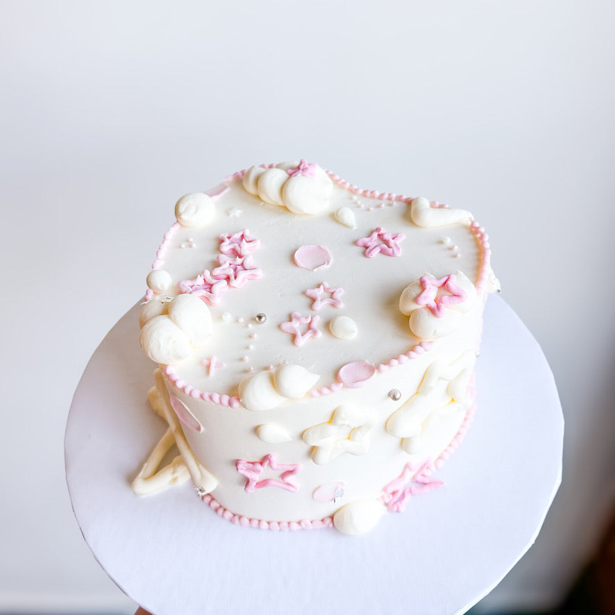 adorable heart cake for a birthday