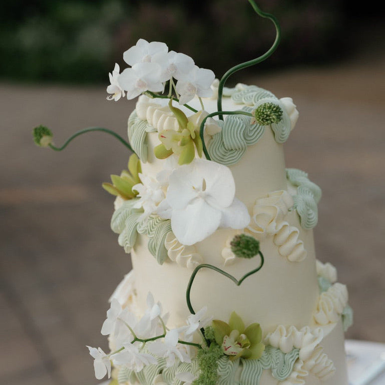 bespoke wedding cakes