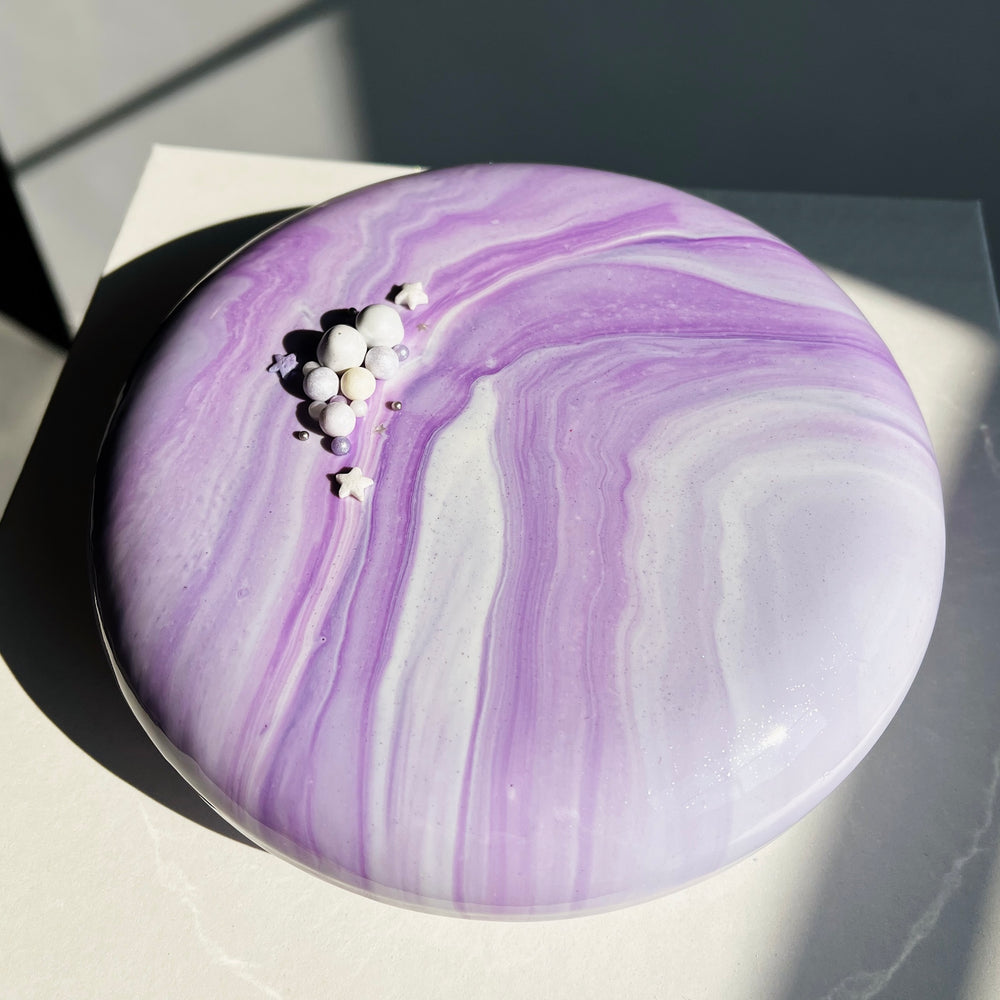 
                  
                    Load image into Gallery viewer, Judy Mousse Cake
                  
                