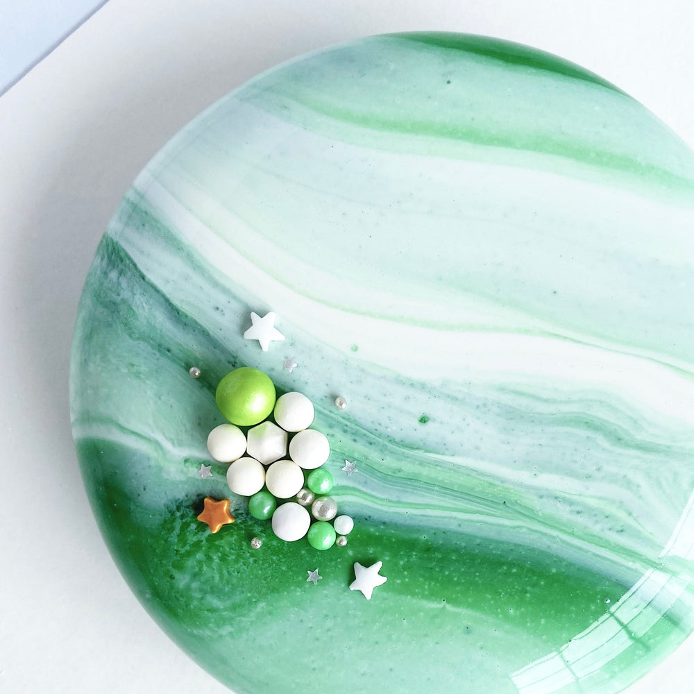 
                  
                    Load image into Gallery viewer, Judy Mousse Cake
                  
                