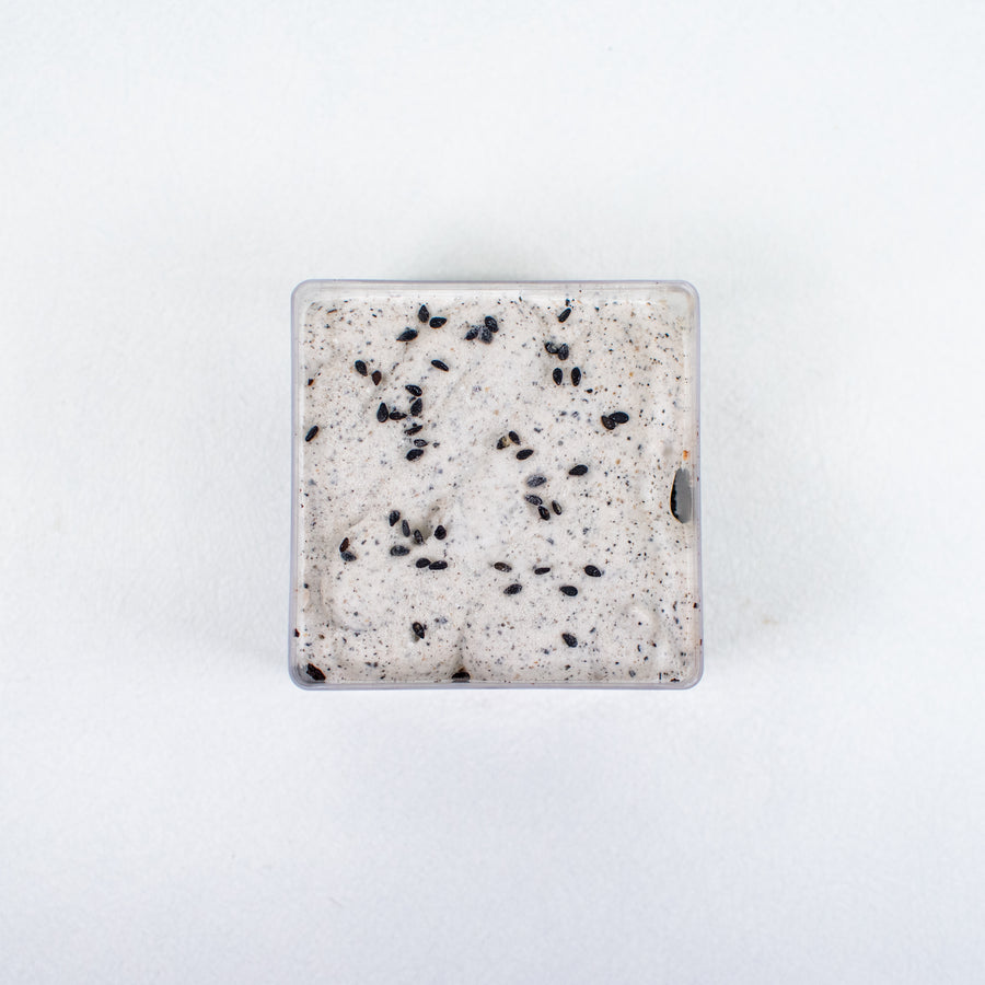 BLACK SESAME CAKE BOX