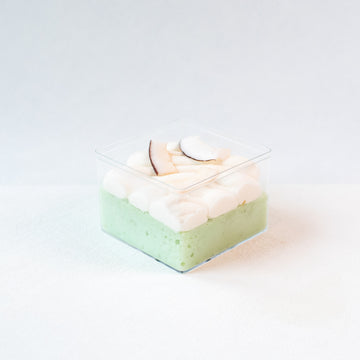 COCONUT PANDAN CAKE BOX