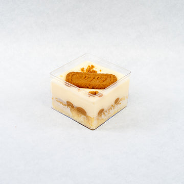 BANANA MILK BISCOFF CAKE BOX