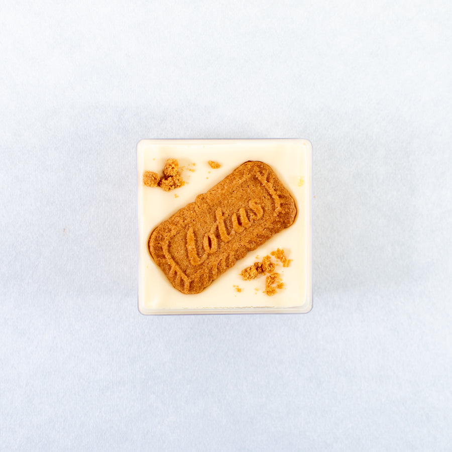 BANANA MILK BISCOFF CAKE BOX