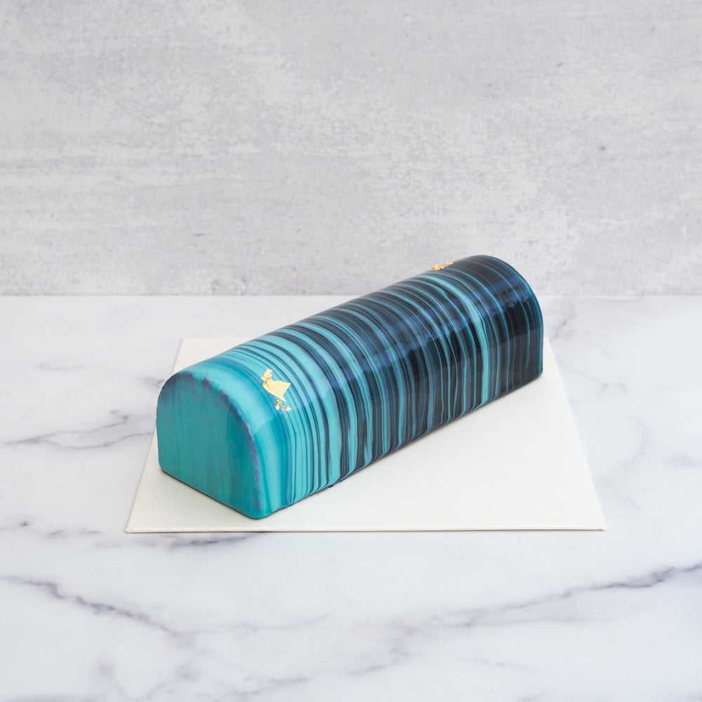 
                  
                    Load image into Gallery viewer, Blueberry Jasmine Mousse Cake
                  
                