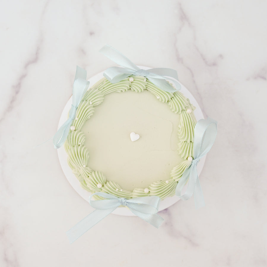 Cake Decorating Workshop: Mini Classic Vintage (10am)