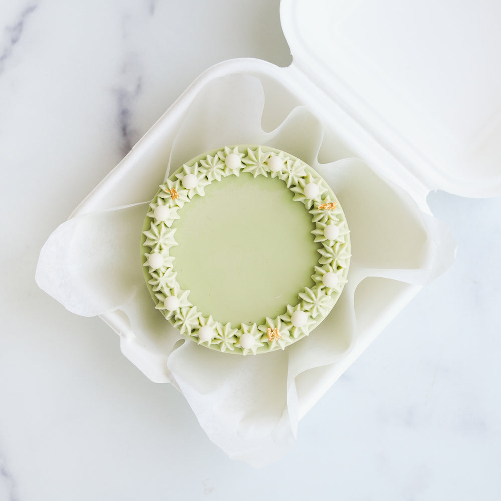 
                  
                    Load image into Gallery viewer, Mini Matcha Fresh Mousse Cake
                  
                
