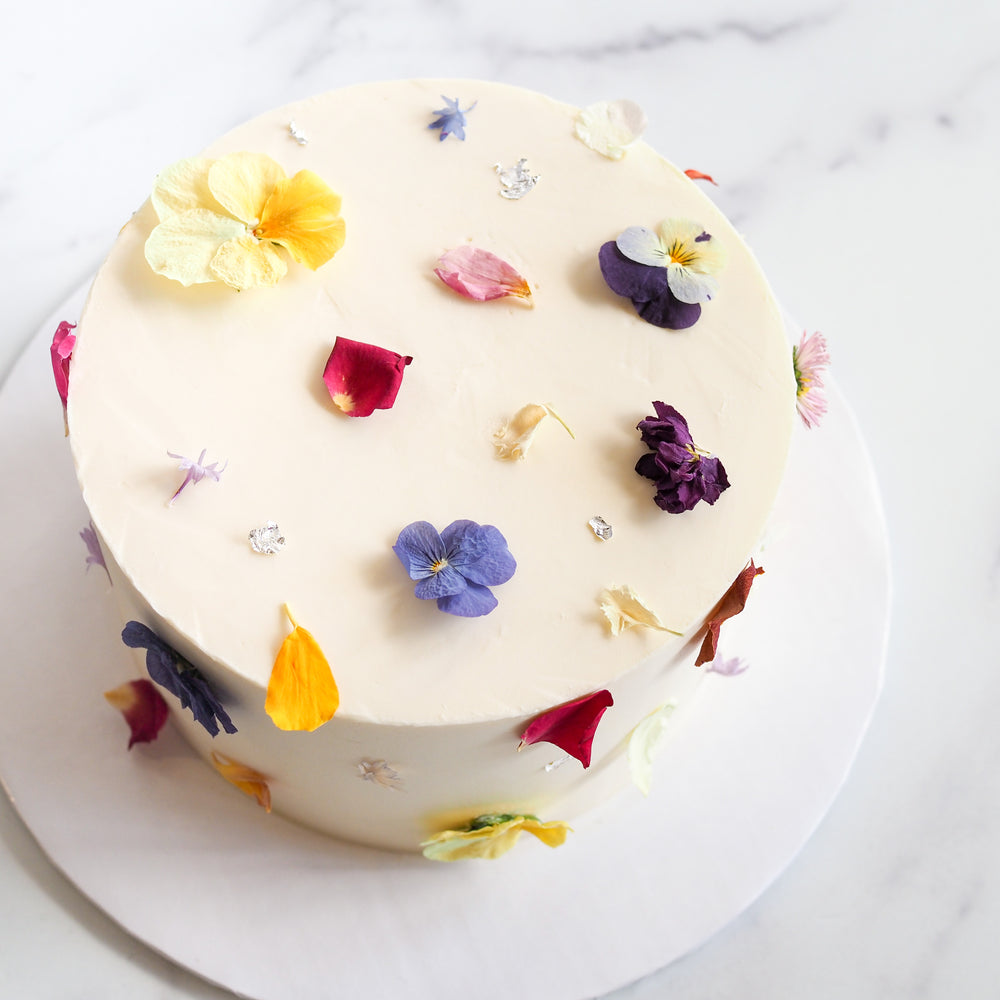 
                  
                    Load image into Gallery viewer, Floral Buttercream Cake
                  
                